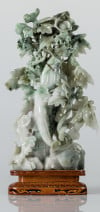 "Planta y grillo", figura de jade blanco con vetas verdes,