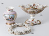 "Surtout de table" de porcelana blanca esmaltada, Francia,