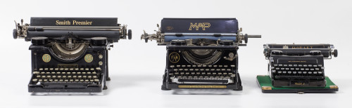 Máquina de escribir M.A.P. FN Francia