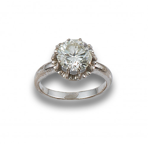 SOLITARIO DE DIAMANTE, TALLA BRILLANTE, ESTIMADO EN 3.15 CT