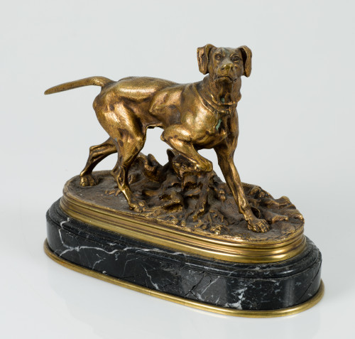  ESCUELA FRANCESA, "Perro", Escultura de bronce dorado