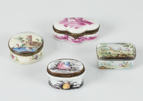 lote cuatro snuff boxes XVIII