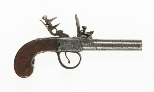 Pistola inglesa, med. S.XVIII