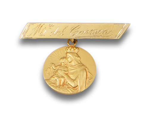 ALFILER CON MEDALLA DE LA VIRGEN DEL CARMEN EN ORO