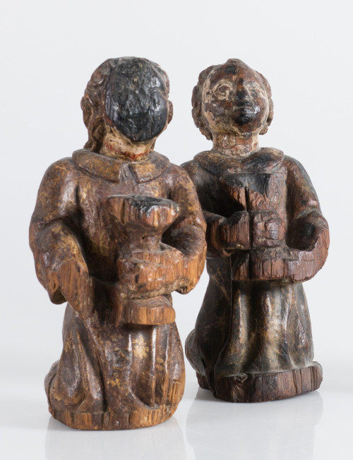 Pair of praying figures, Spain, 17th - 18th centuries