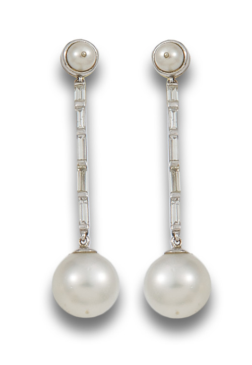 PENDIENTES EN ORO BLANCO CON PERLAS Y DIAMANTES