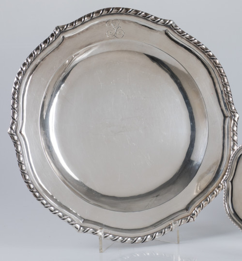 Fuente circular de plata Sterling, ley 925, S. XX