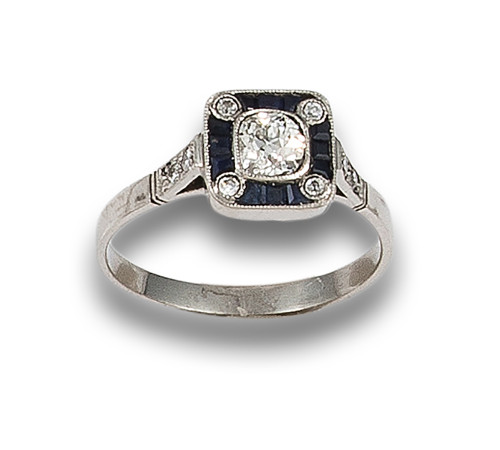 ART DECO STYLE RING WITH DIAMONDS, SAPPHIRES AND PLATINUM