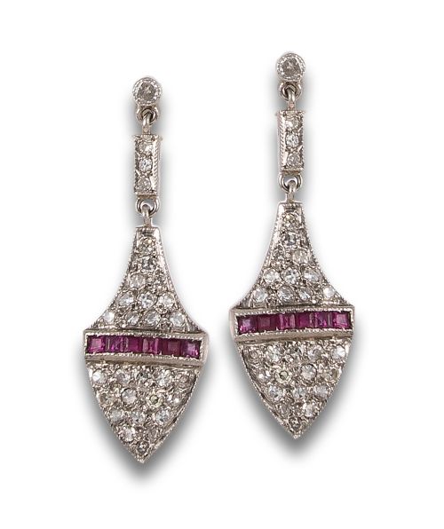 EARRINGS, ART DECO STYLE, WITH DIAMONDS AND SYNTHETIC RUBIE