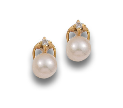 PENDIENTES EN ORO, PERLAS Y DIAMANTES