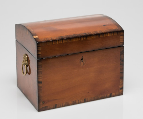 Veneered wooden box, England, 20th century