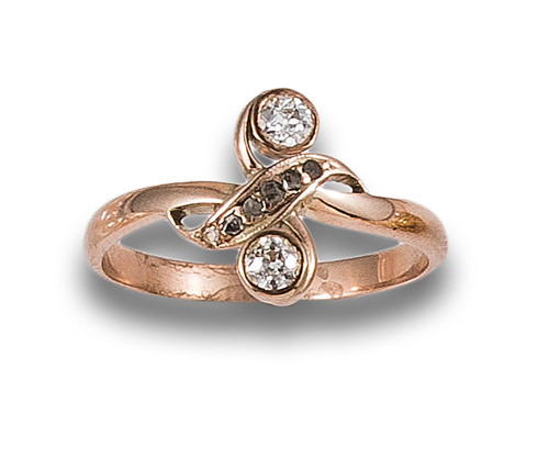 BYPASS RING, OLD STYLE, WITH DIAMONDS, IN YELLOW GOLD