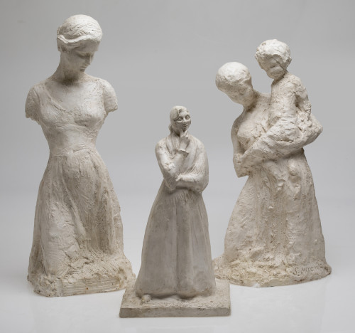 SEBASTIAN MIRANDA, "Mujer con niño", Escultura en escayola