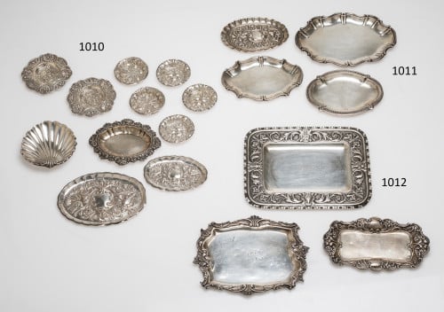 Lote de once piezas de plata contrastada, ley 916, España, 