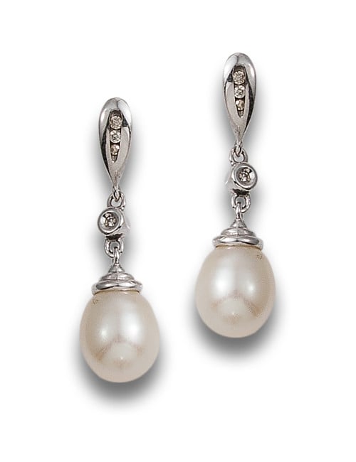 PENDIENTES COLGANTES DE DIAMANTES Y PERLAS, EN ORO BLANCO