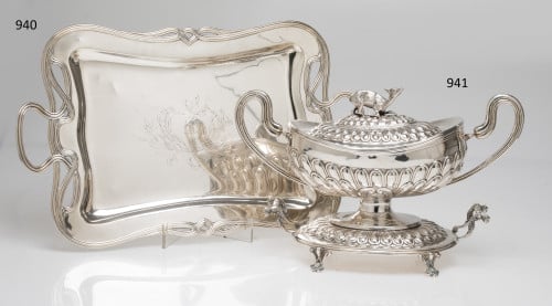 Bandeja con asas de estilo art Nouveau, de plata española, 