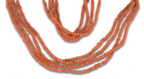 CHOKER AND BRACELET SET, SWEDEN CA.1915, IN CORAL AND YELLO