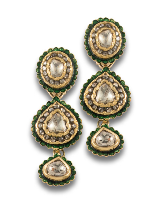 PENDIENTES MOGOLES, INDIA CA. 1850, EN ORO, DIAMANTES Y ESM