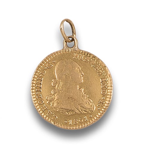 COLGANTE CON 1 ESCUDO DE CARLOS IV (1801)