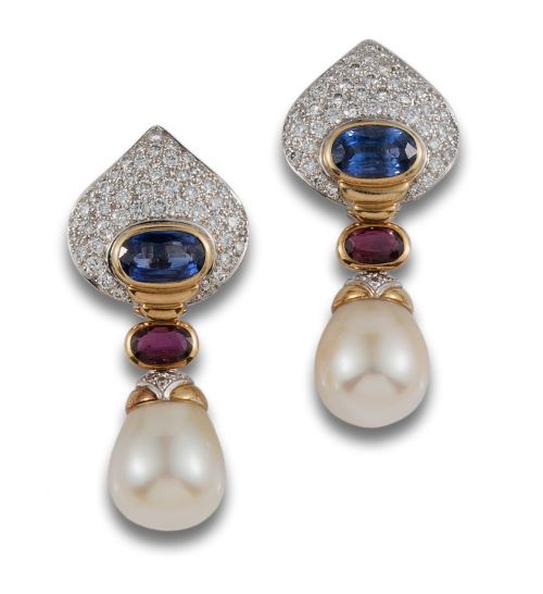 VASARI EARRINGS IN GOLD WITH DIAMONDS, SAPPHIRES, RUBIES AN