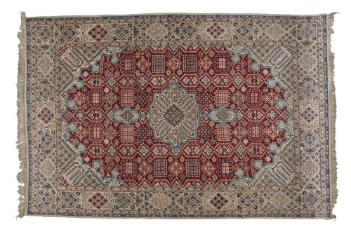 Hand-knotted wool and silk Naein Persian rug, early 20th ce