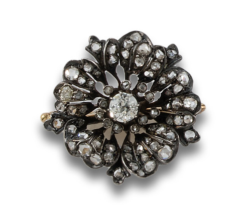 BROCHE S.XIX DE DIAMANTES, EN ORO Y PLATA