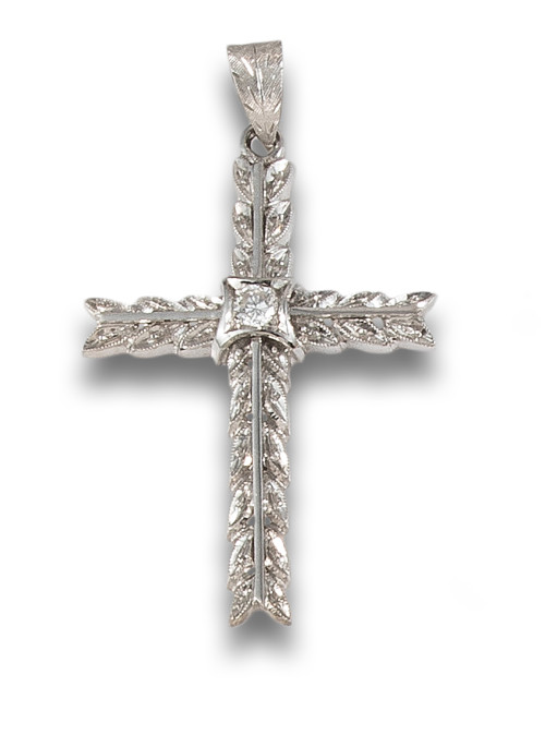 DIAMOND PENDANT CROSS, IN WHITE GOLD