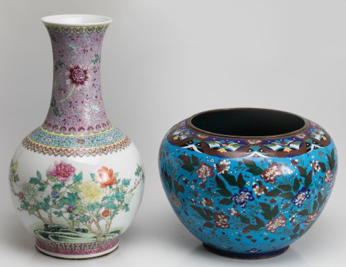 Porcelain vase, Rosa Family, China, 20th century