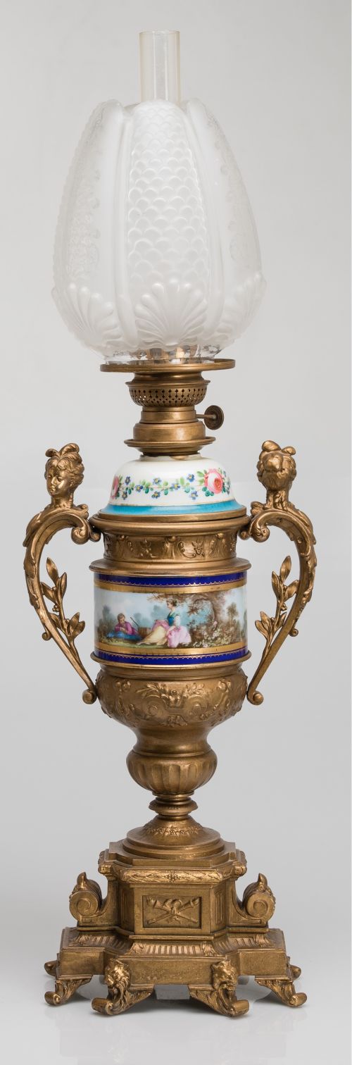 Napoleon III style oil lamp, France, late 19th century - ea