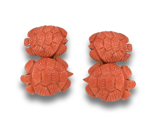 GEMELOS DOBLES DE TORTUGAS EN CORAL, ORO AMARILLO