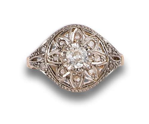 BELLE EPOQUE STYLE DIAMOND RING, IN YELLOW GOLD AND PLATINU