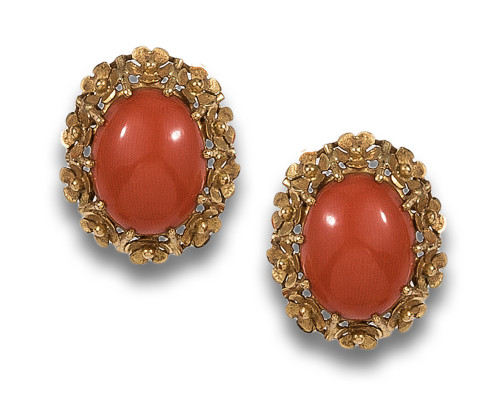 PENDIENTES EN ORO AMARILLO Y CORAL