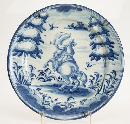 Talavera ceramic plate, Henche y Montemayor house, Toledo,