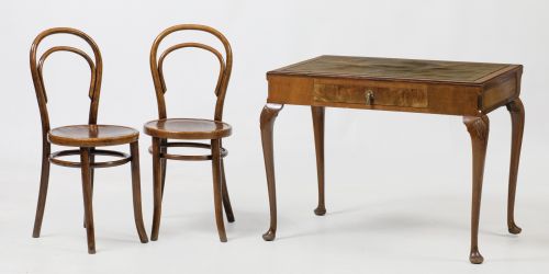 George II style desk, England, 20th century