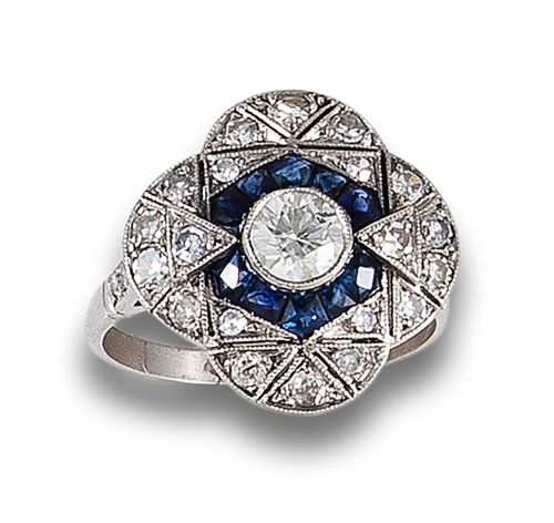 FLOWER RING, ART DECO STYLE, WITH DIAMONDS AND SAPPHIRES, I