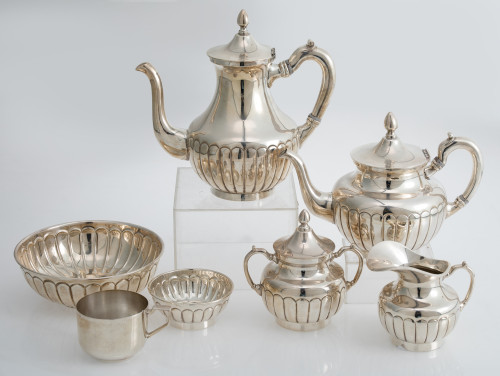 Gallonized coffee and tea set, 925 Sterling silver, Mexico,