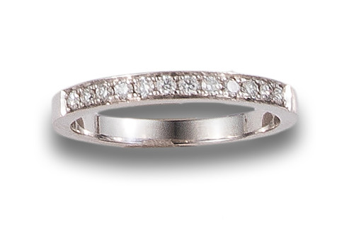 RING WITH DIAMONDS, IN WHITE GOLD