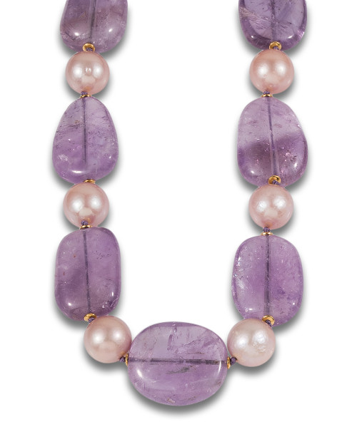 AMETHYST AND CULTURED PEARL NECKLACE