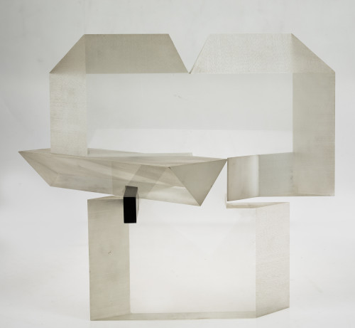 ANGEL  LUQUE, "La japonesa", 1987, Escultura de plexiglás