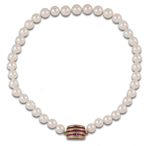 AUSTRALIAN PEARL NECKLACE, YELLOW GOLD CLASP, DIAMONDS AND