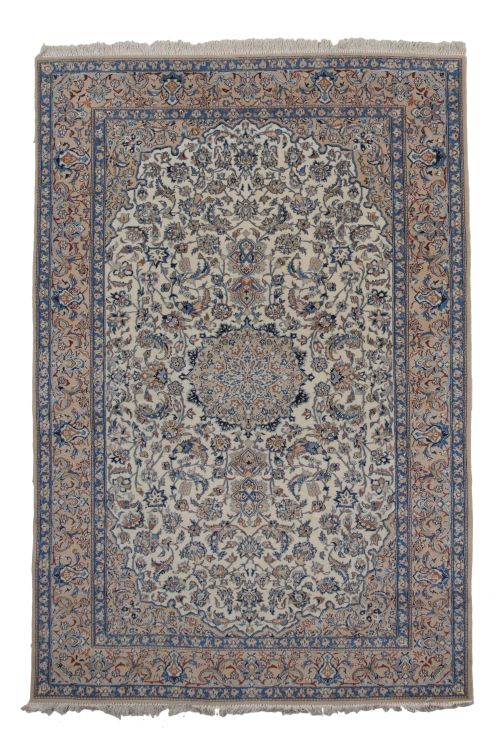 Persian hand-knotted wool rug, 20th century