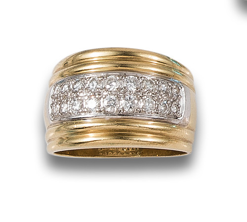 WIDE DIAMOND RING, IN TWO-TONE GOLD