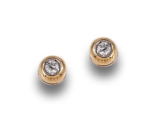 PENDIENTES DORMILAS DE DIAMANTES, EN ORO AMARILLO