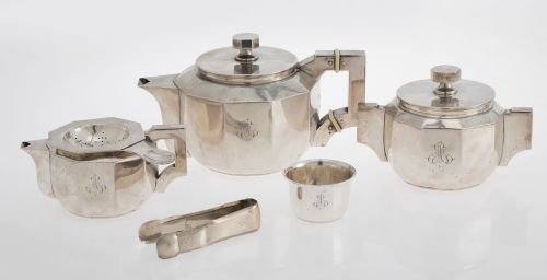 Art Deco design coffee set in contrasting Spanish silver, 9