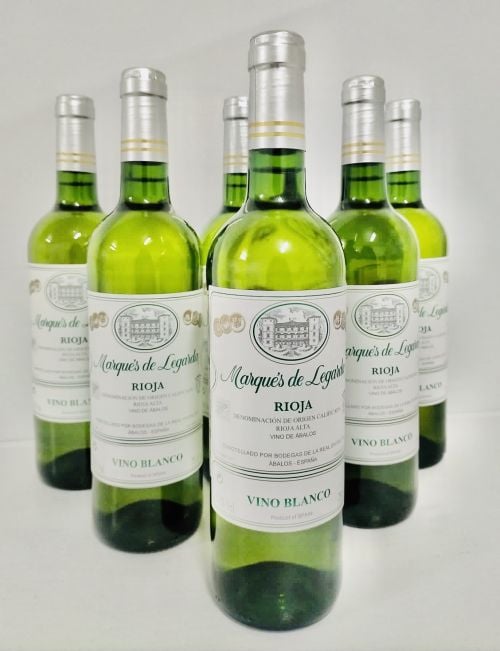 Box of 6 0.75 liter bottles of Marques de Legarda Blanco 20