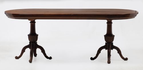 English taste dining table, Spain, mid 20th century