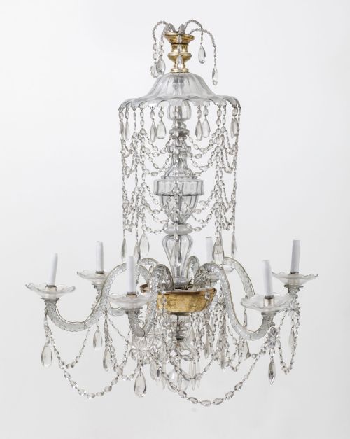 Crystal ceiling lamp following models from the 19th century