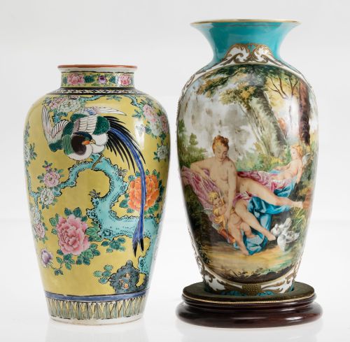 Two porcelain vases, 20th century