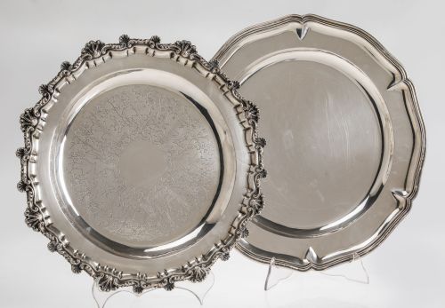 Contrasted Spanish silver circular platter, law 916, 20th c