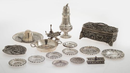 Lot consisting of 16 pieces of hallmarked silver, 20th cent